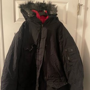 MEN NORTH FACE STYLE NIKE COAT XL 8/10 condition.